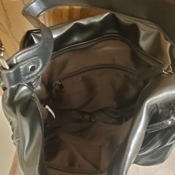 Black Pleather Crossbody Bag - Picture 10 of 10